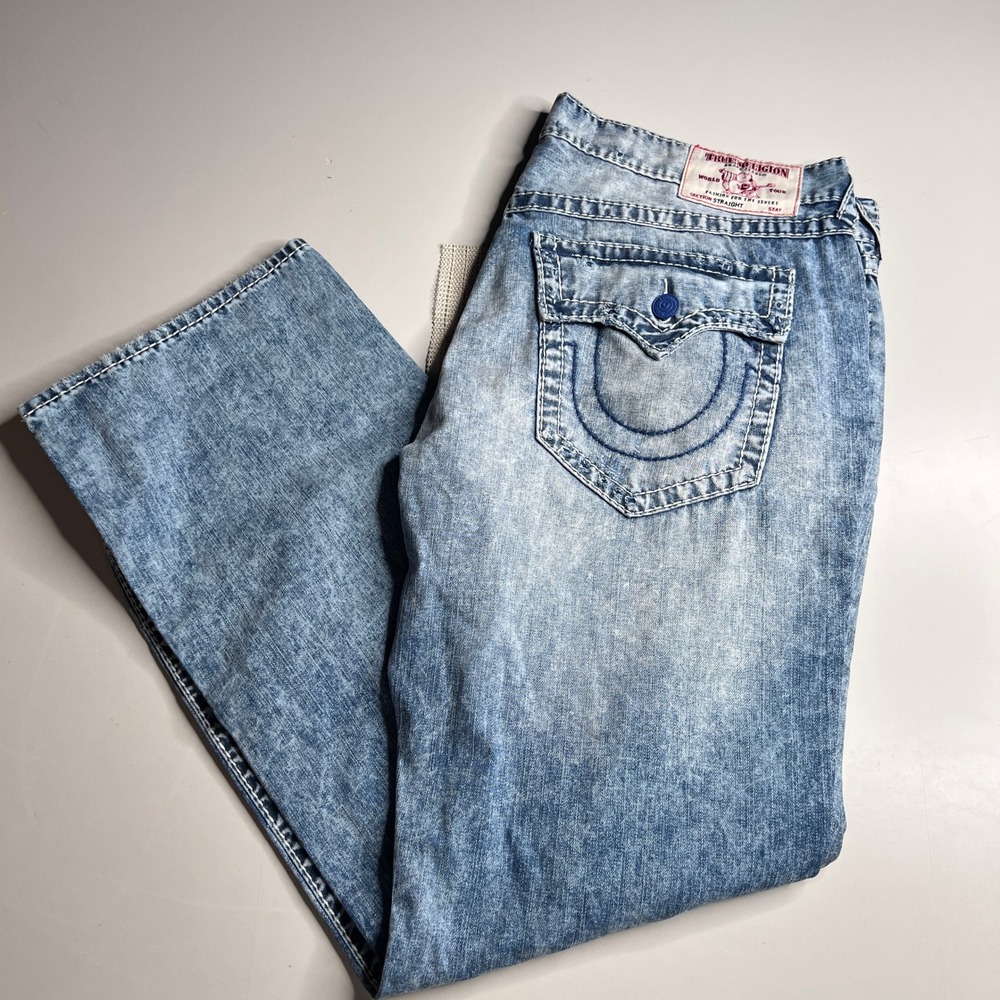 True Religion Straight Leg Jeans Mens 42 Light Wash Blue Contrast Stitch Denim